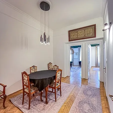 Opera Family Appartement